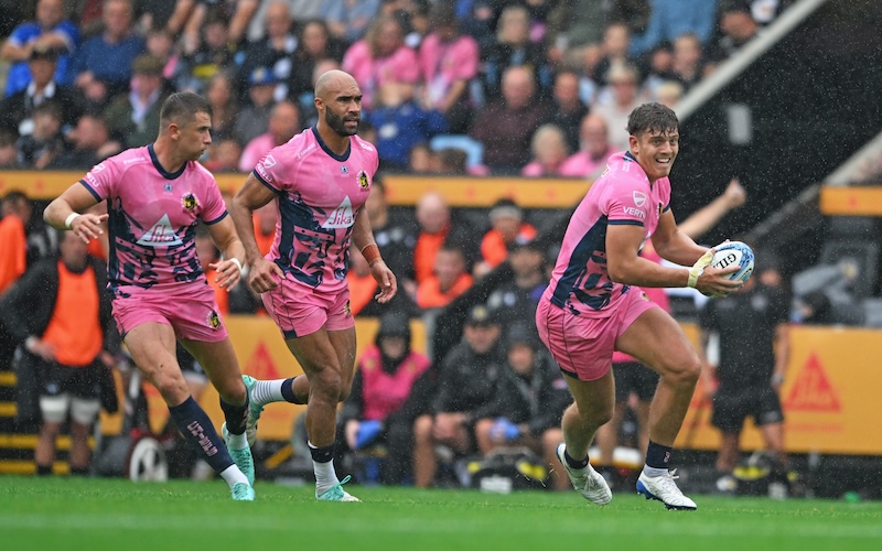 Cup Kit Breaks Cover As Exeter Chiefs Continue Preparations