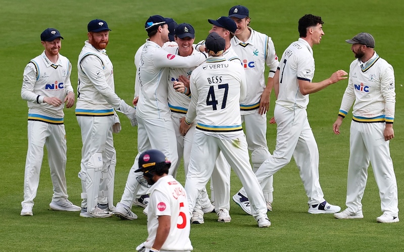 Yorkshire Strengthen Promotion Chances