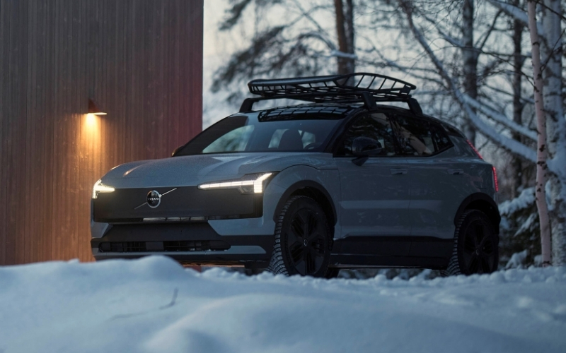 Volvo Takes Covers Off EX30 Cross Country