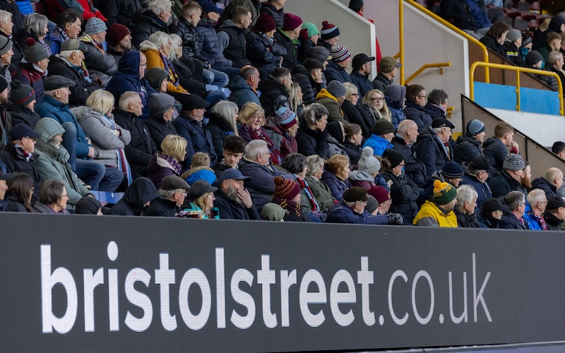 Bristol Street Motors Backs Burnley FC