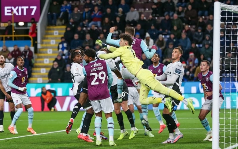 Burnley Held To Derby County Draw