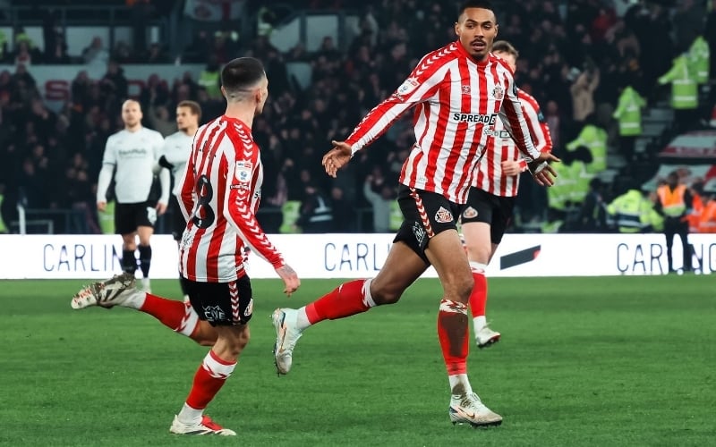 Sunderland Remain In Promotion Contention