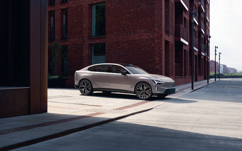 The All-New Volvo ES90 Is Here