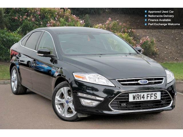 Black mondeo ford