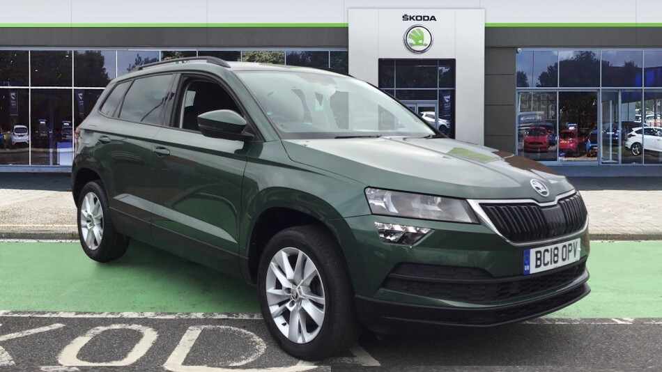 Used SKODA Karoq 1.5 TSI SE Technology 5dr Petrol Estate for Sale ...