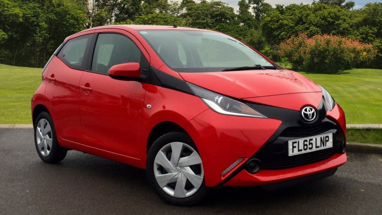 Buy Online Toyota AYGO 1.0 VVT-i X-Play 5dr Petrol Hatchback for Sale ...