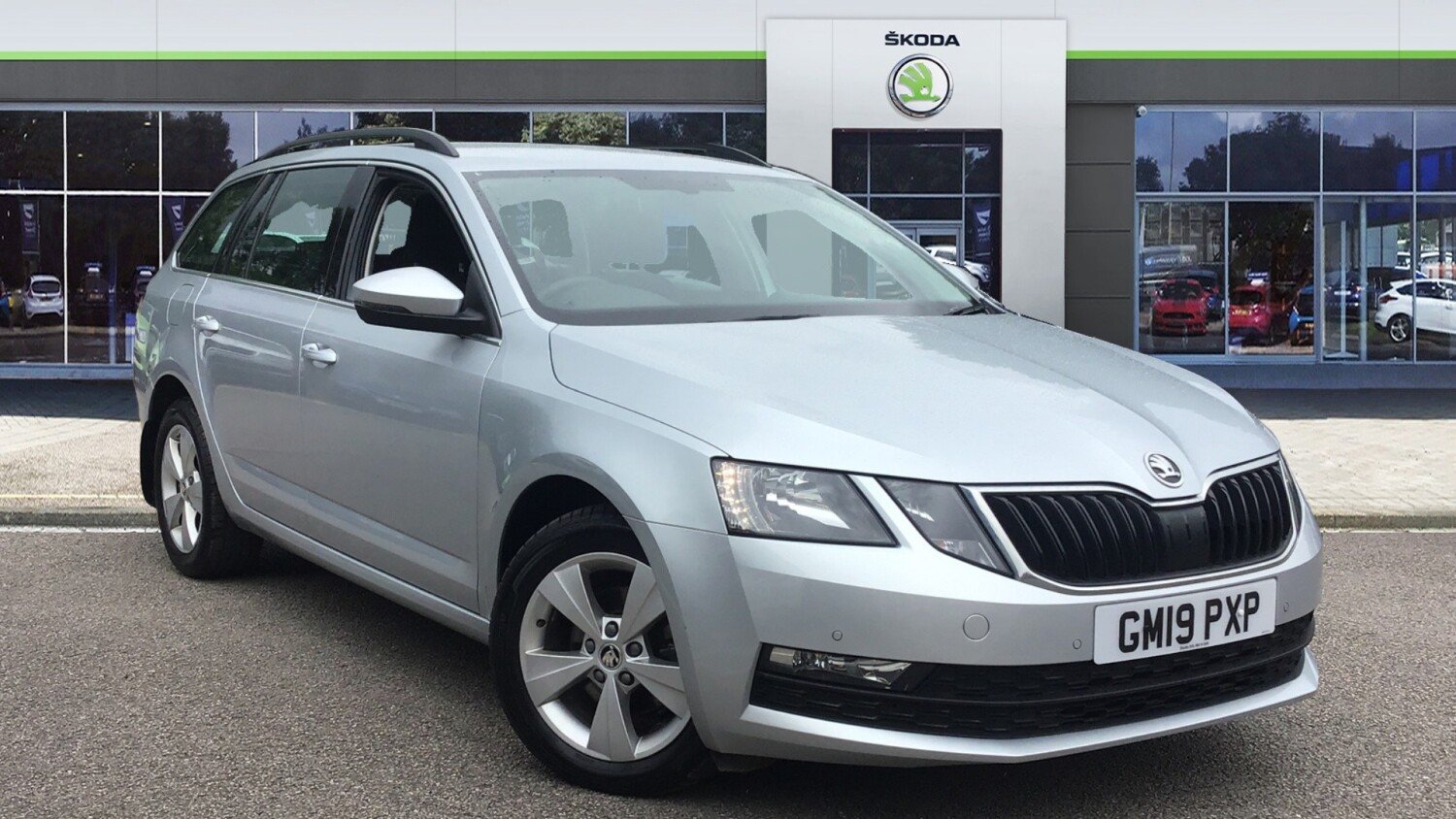 Used SKODA Octavia 1.6 TDI SE Technology 5dr DSG Diesel Estate for Sale ...