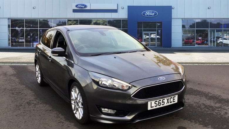 Buy Online Ford Focus 1.0 EcoBoost 125 Zetec S 5dr Petrol Hatchback for ...