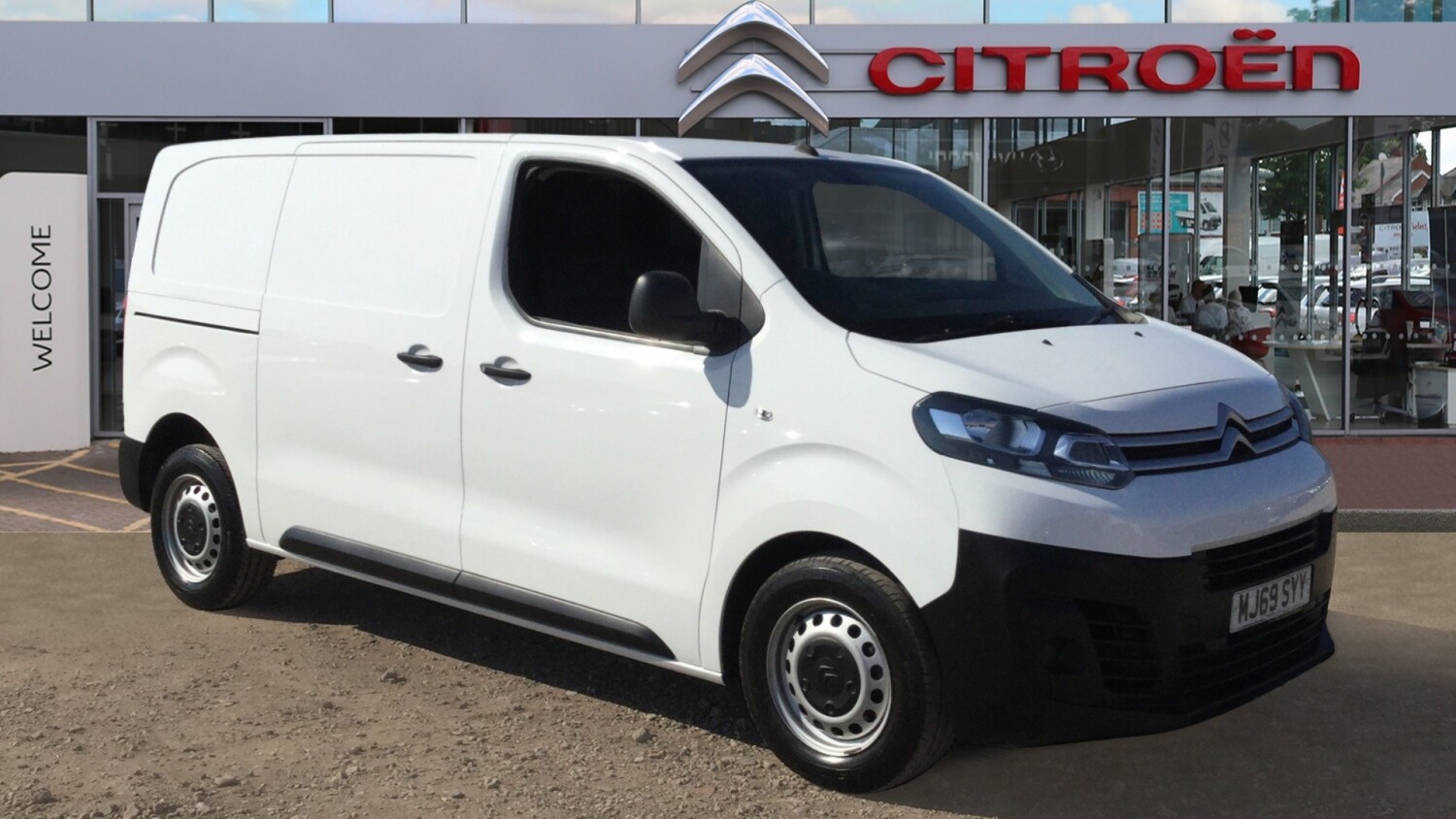 Used Citroen Dispatch M Diesel 1400 2.0 BlueHDi 120 Van Enterprise for ...