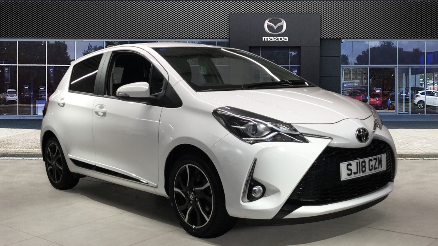 Used Toyota Yaris 1.5 Vvt-i Design 5dr Petrol Hatchback For Sale 