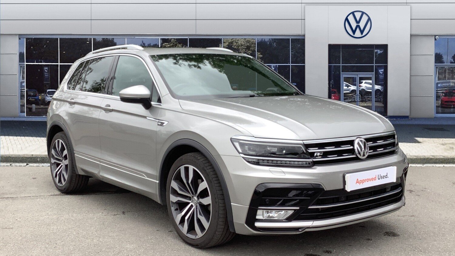 Used Volkswagen Tiguan 2.0 TDi 150 4Motion R Line 5dr DSG Diesel Estate ...